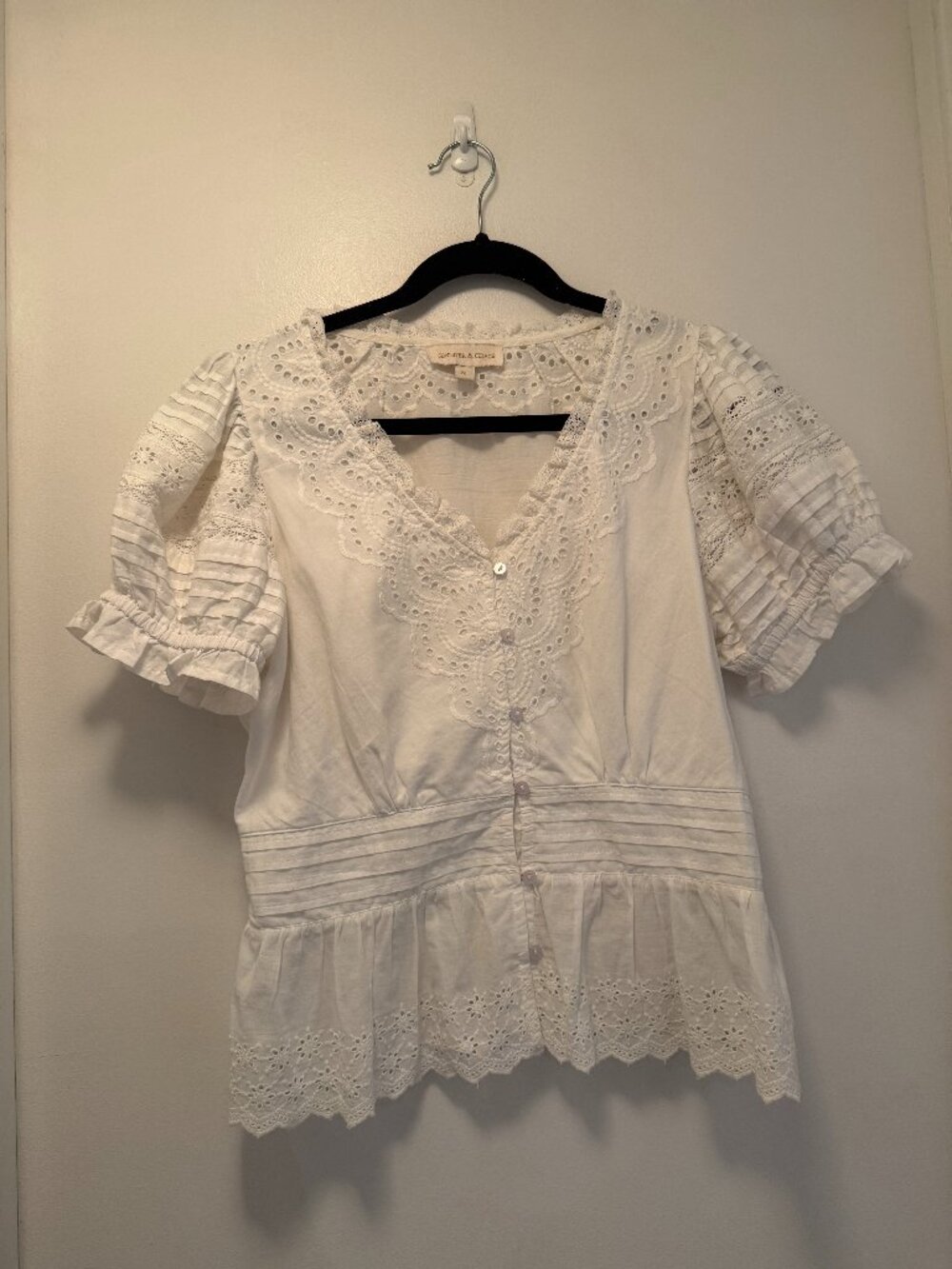 Jennifer & Grace White Eyelet Smocked Peplum Blouse | Boho Top | M